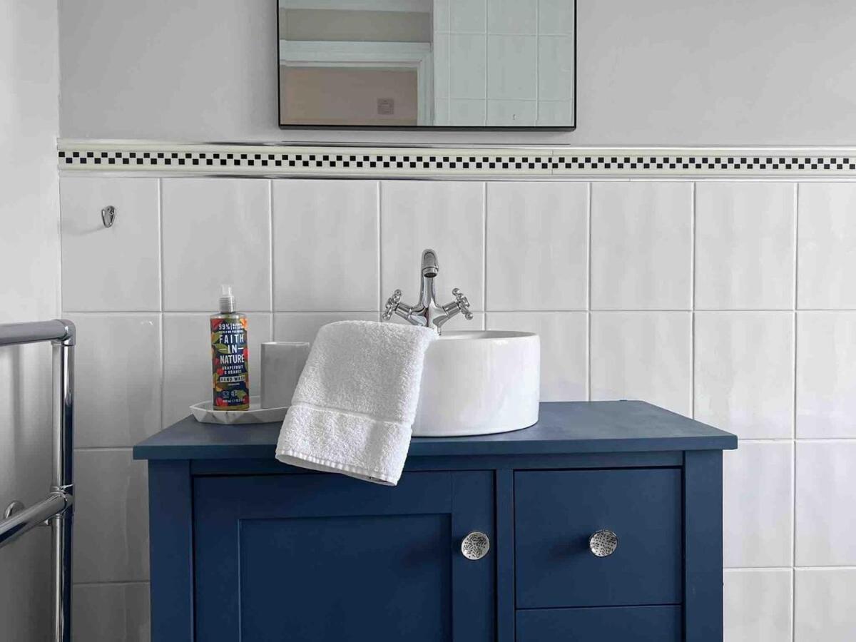 Cosy Georgian Cottage - Parking - Central Frome Extérieur photo